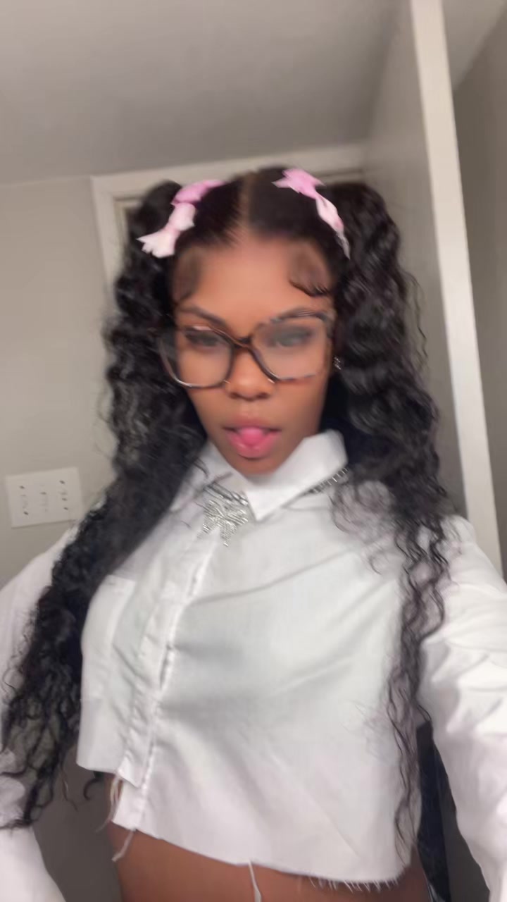 @Aphrodite🥰🦋