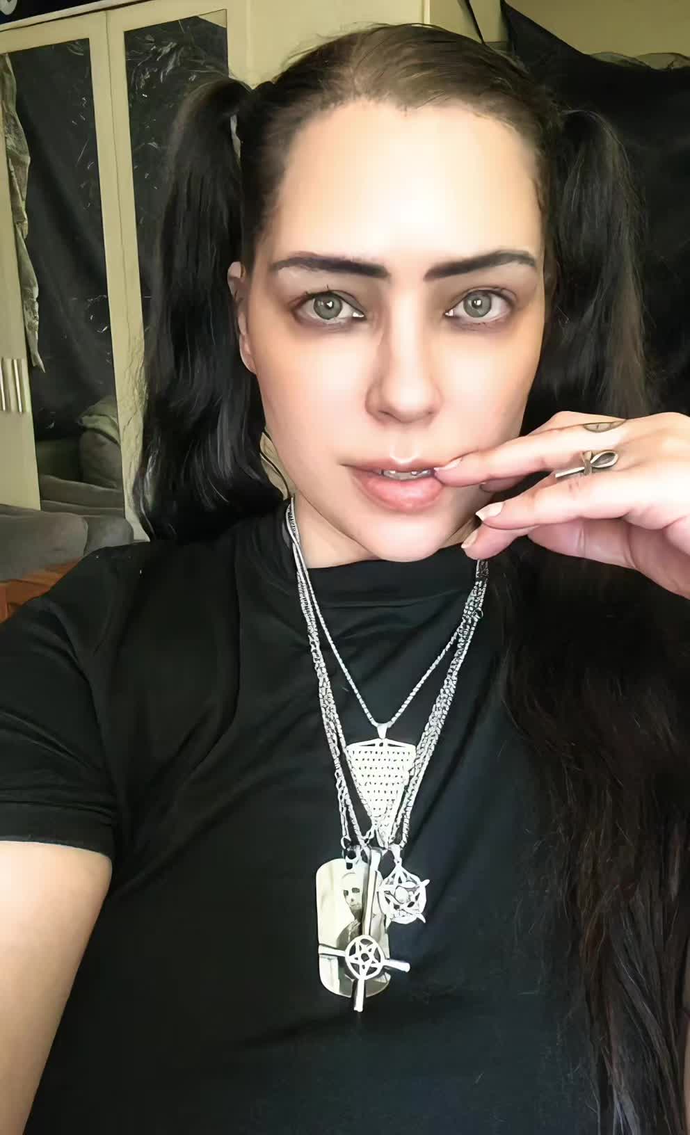 @NadineUniverse107