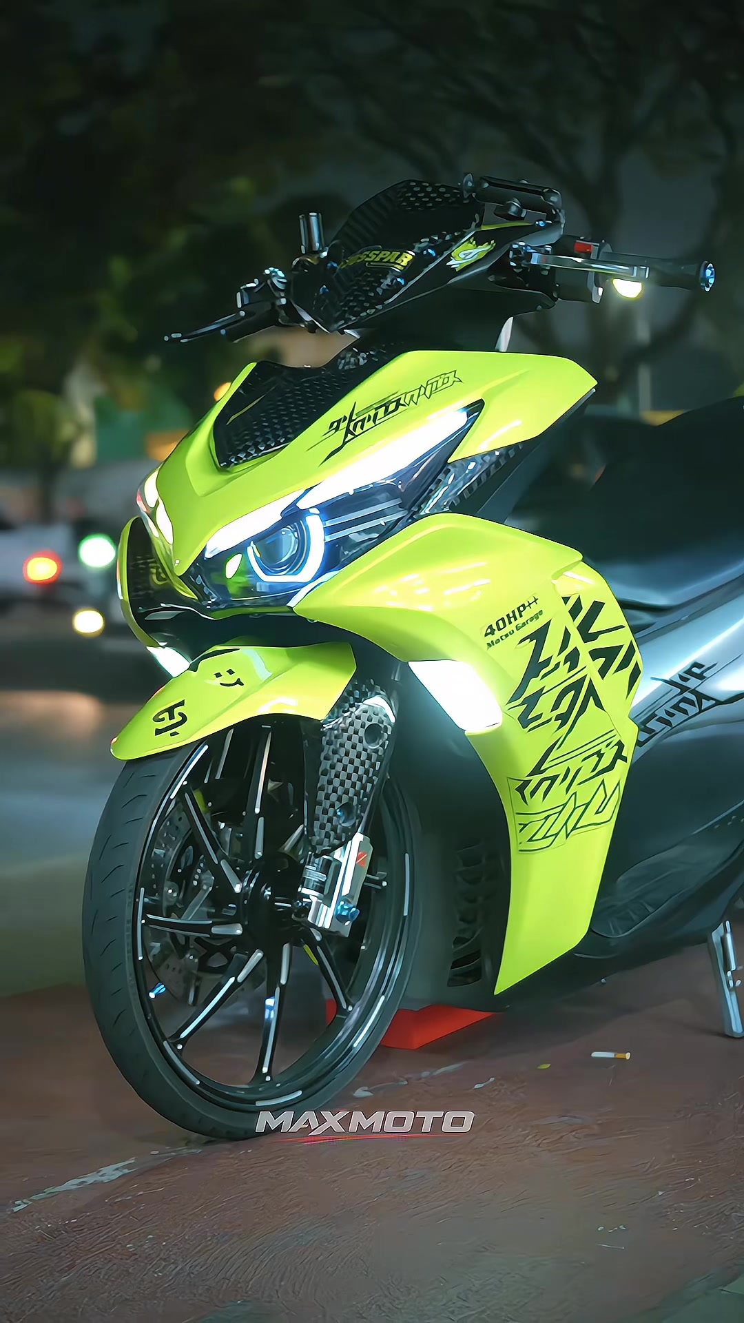 @MAXMOTOSHOP