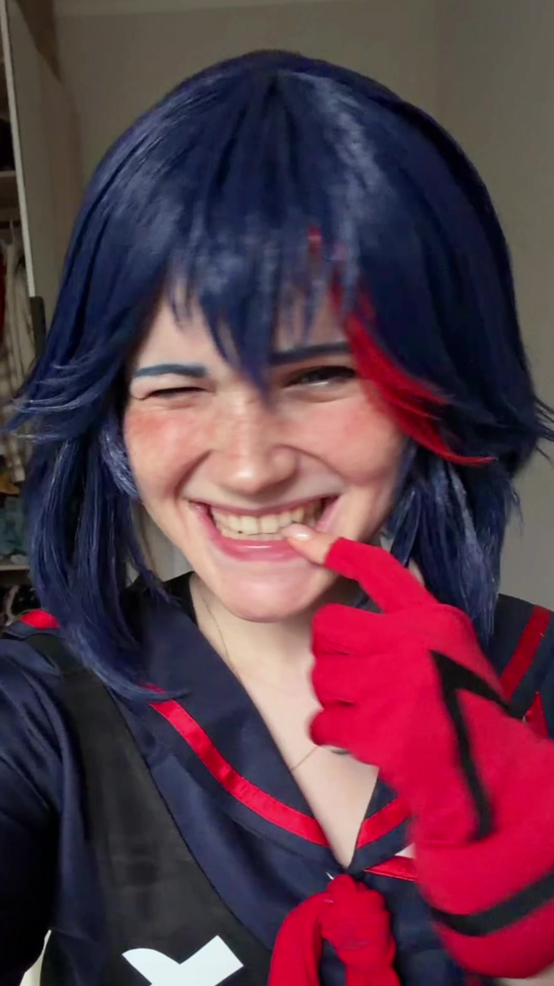 @neyro_desu