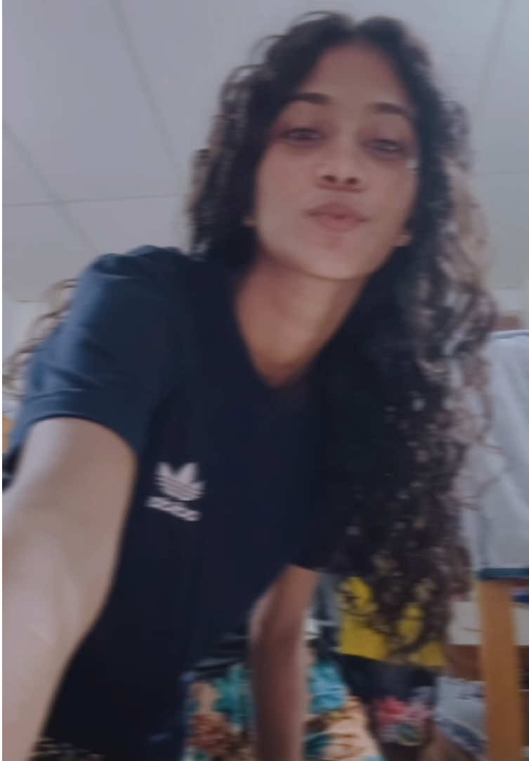 @tharu_shii✨