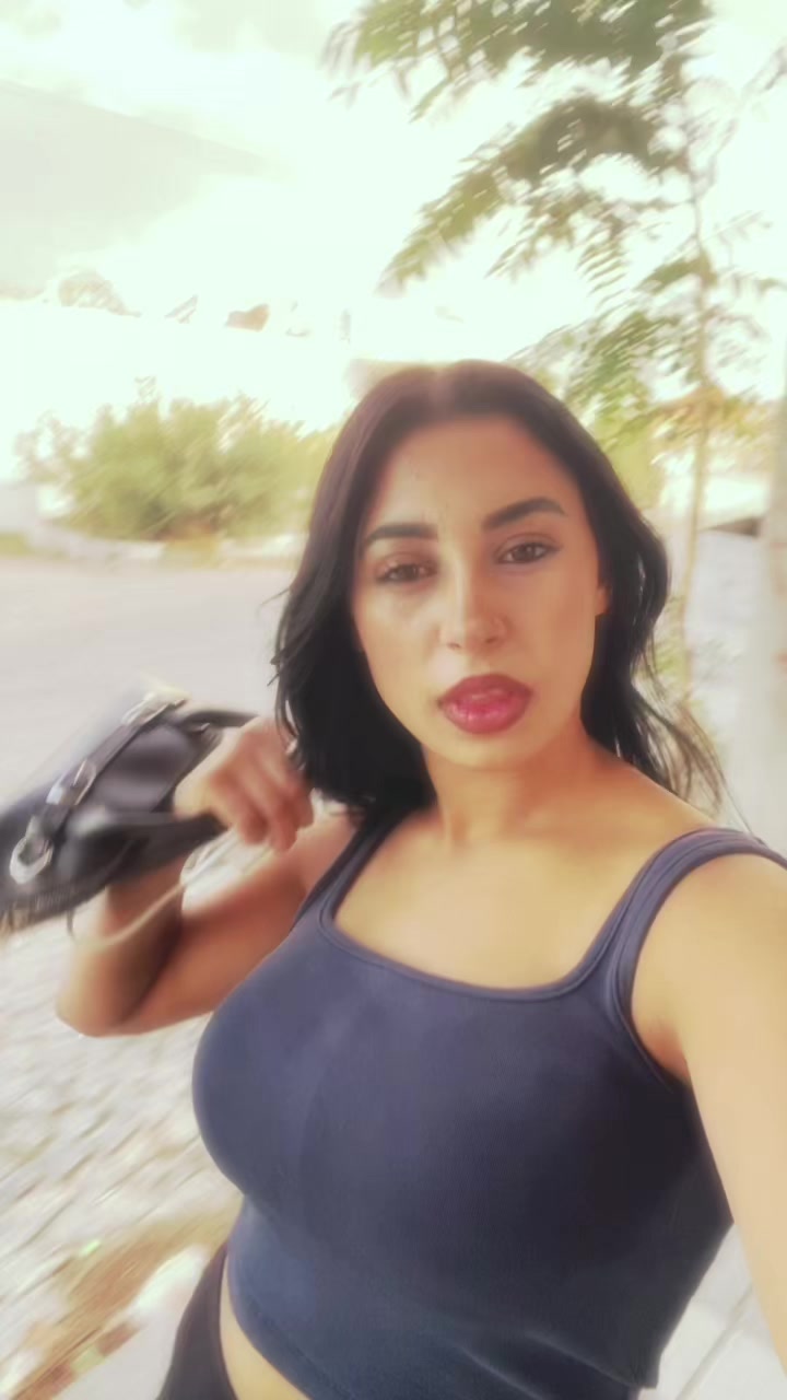 @tülay