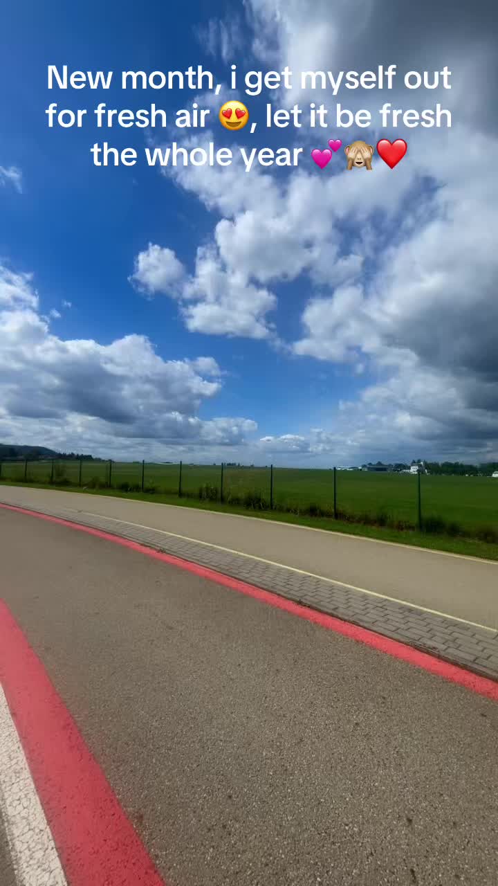 @Tinatan🦋🇹🇿🇵🇱