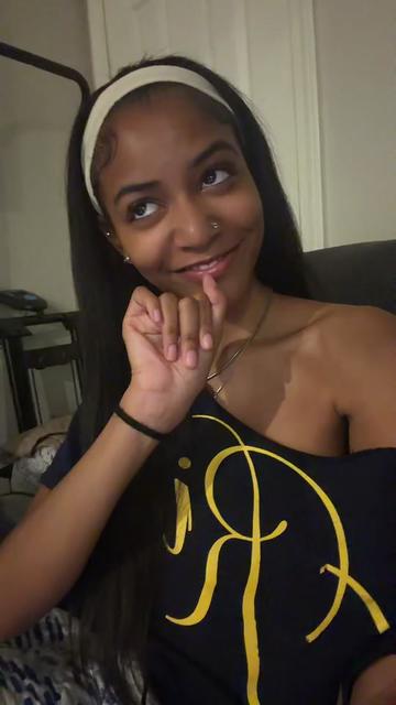 @Queen Beezyyyy