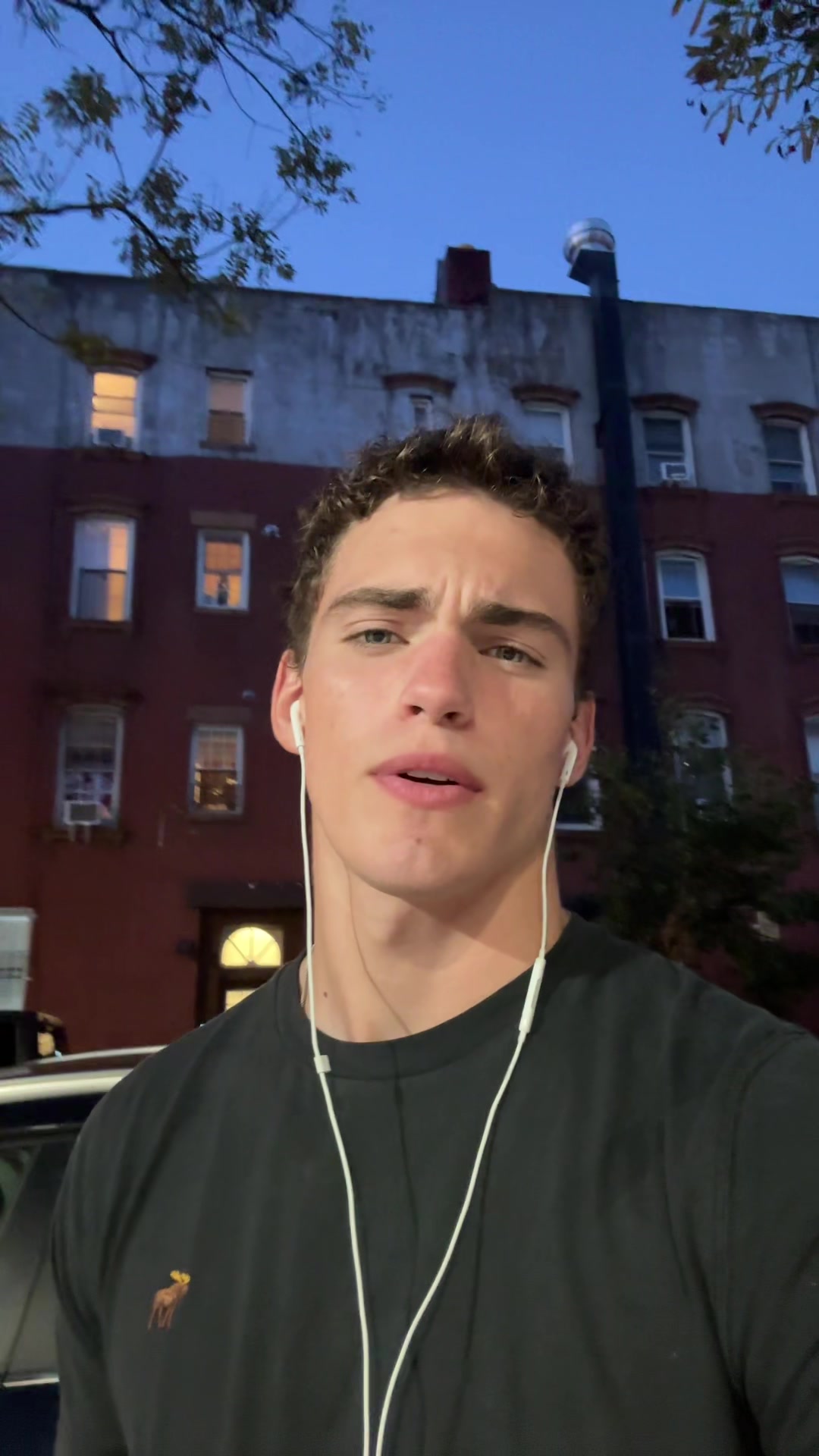@Cole 🦍