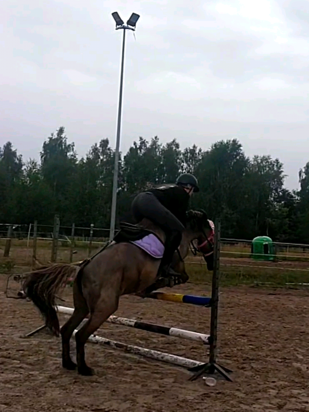 @jula.eq