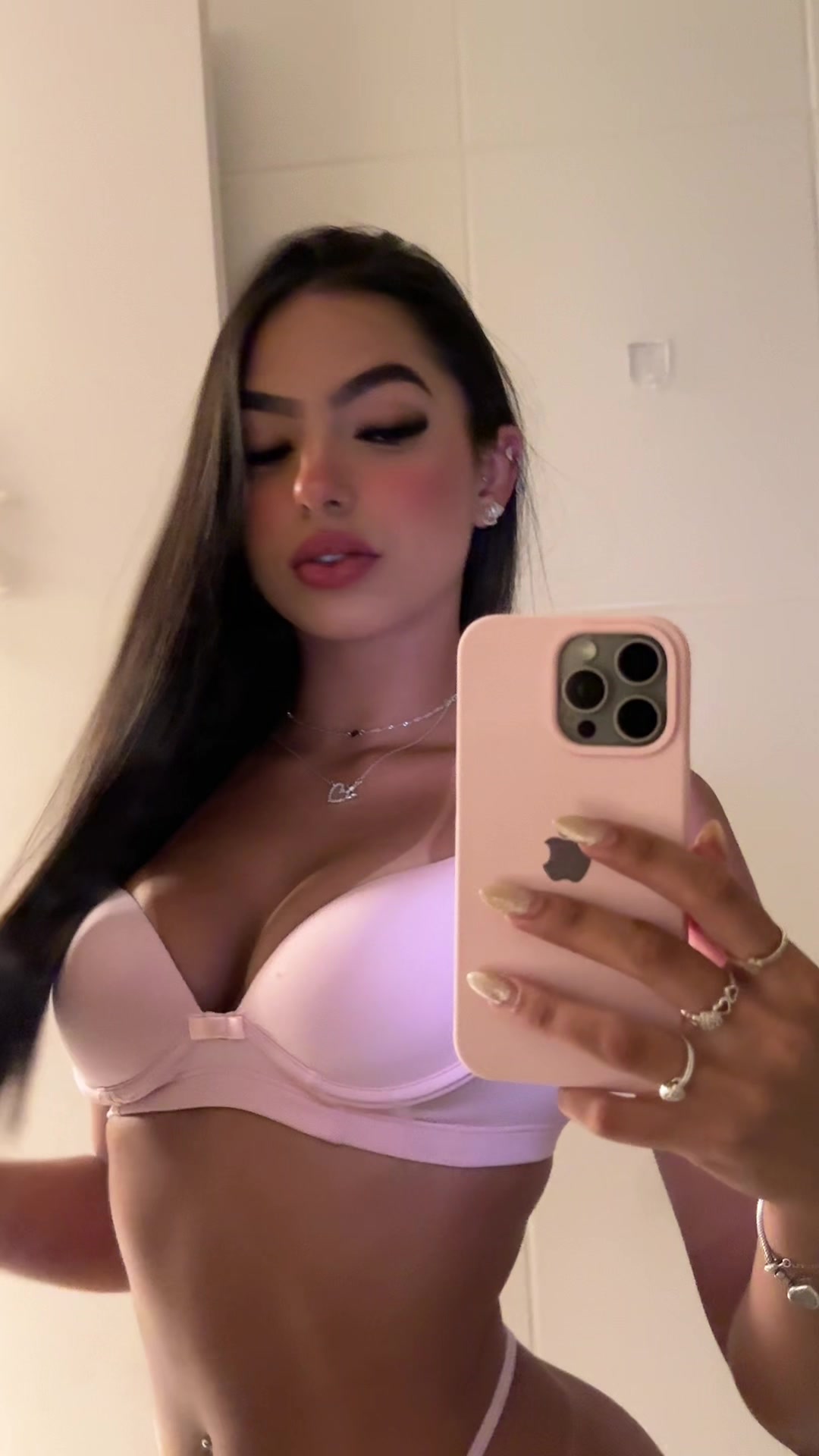 @viennabrossardofc