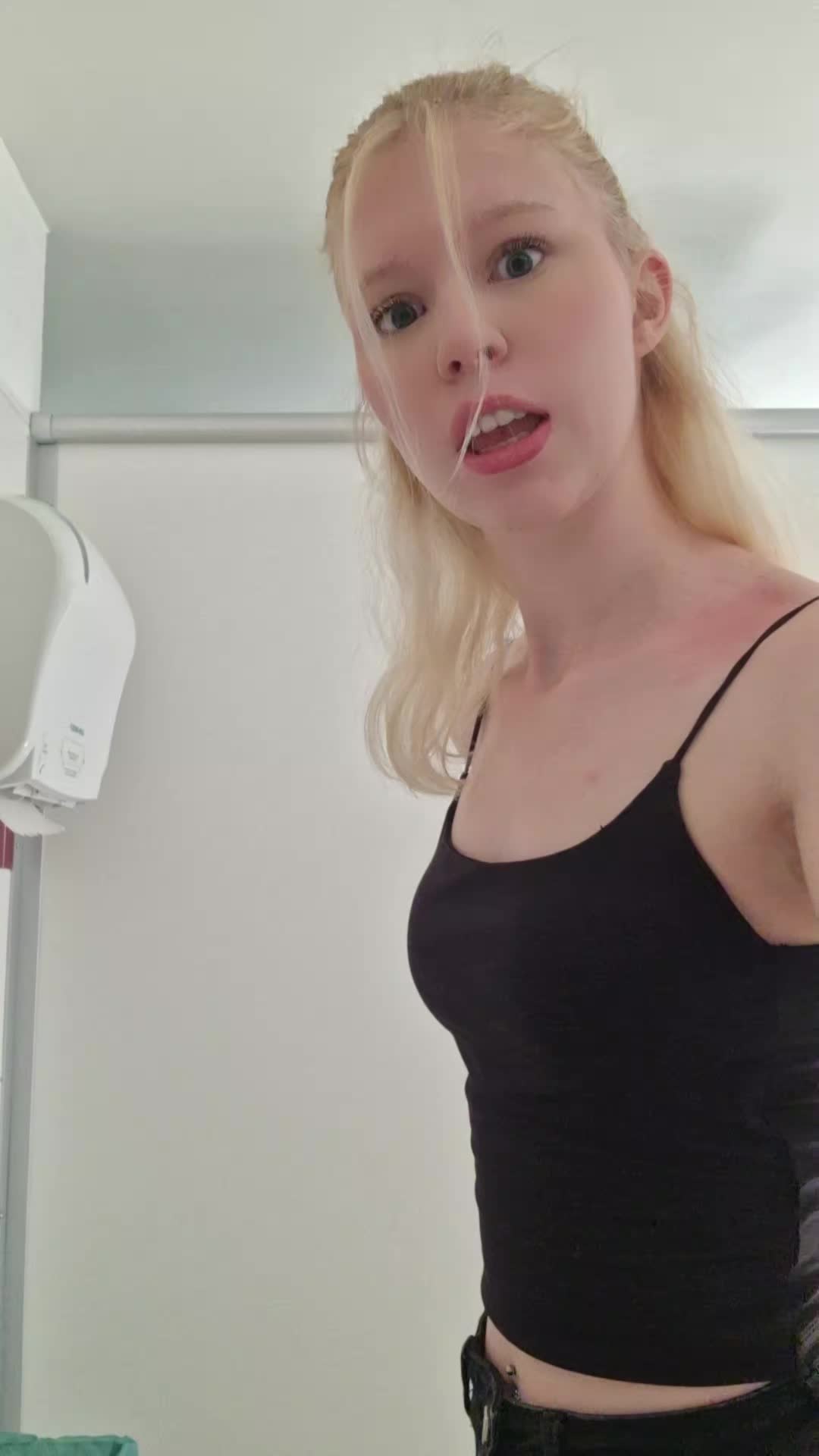 @leaslife18