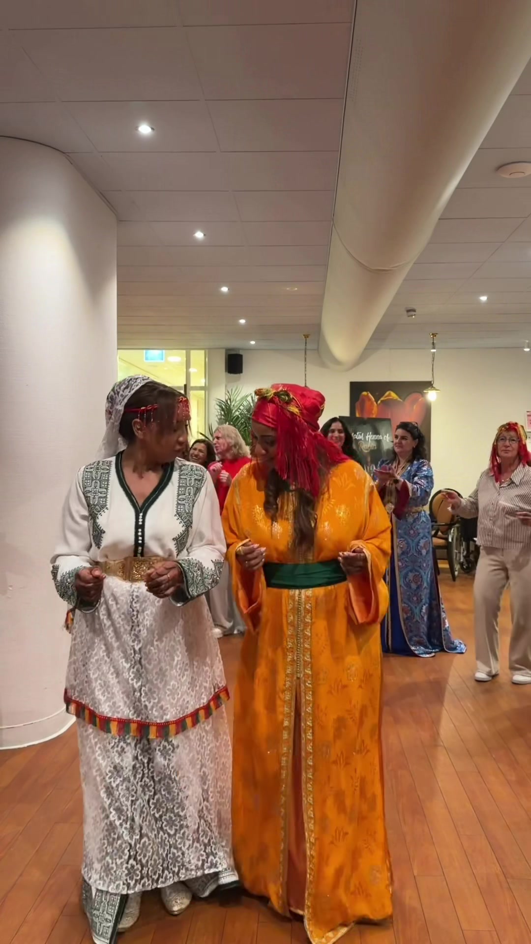@Dina 🇲🇦