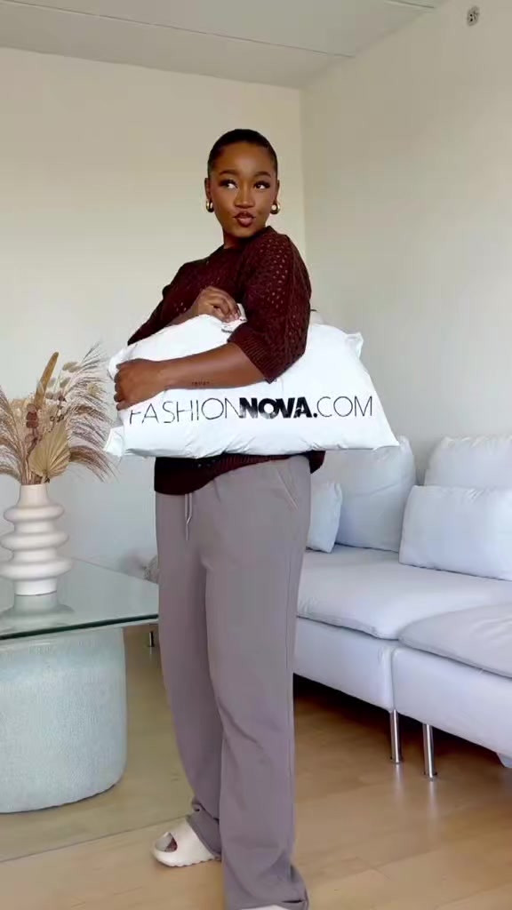 @FASHION NOVA 🛍🛍