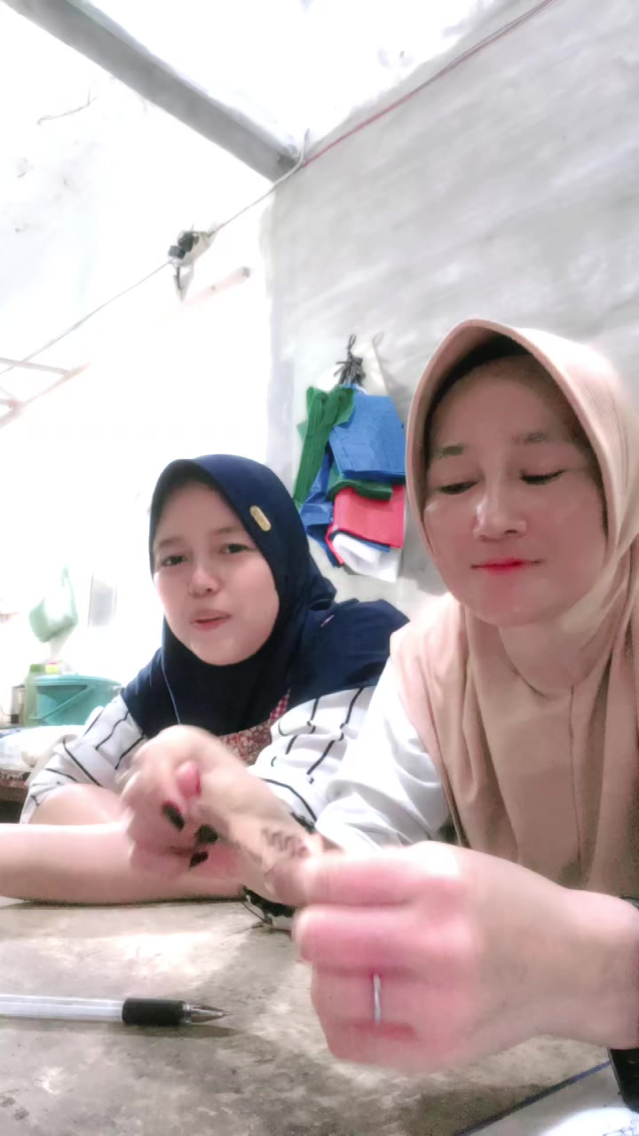 @Atik & Masz Trie 🐣