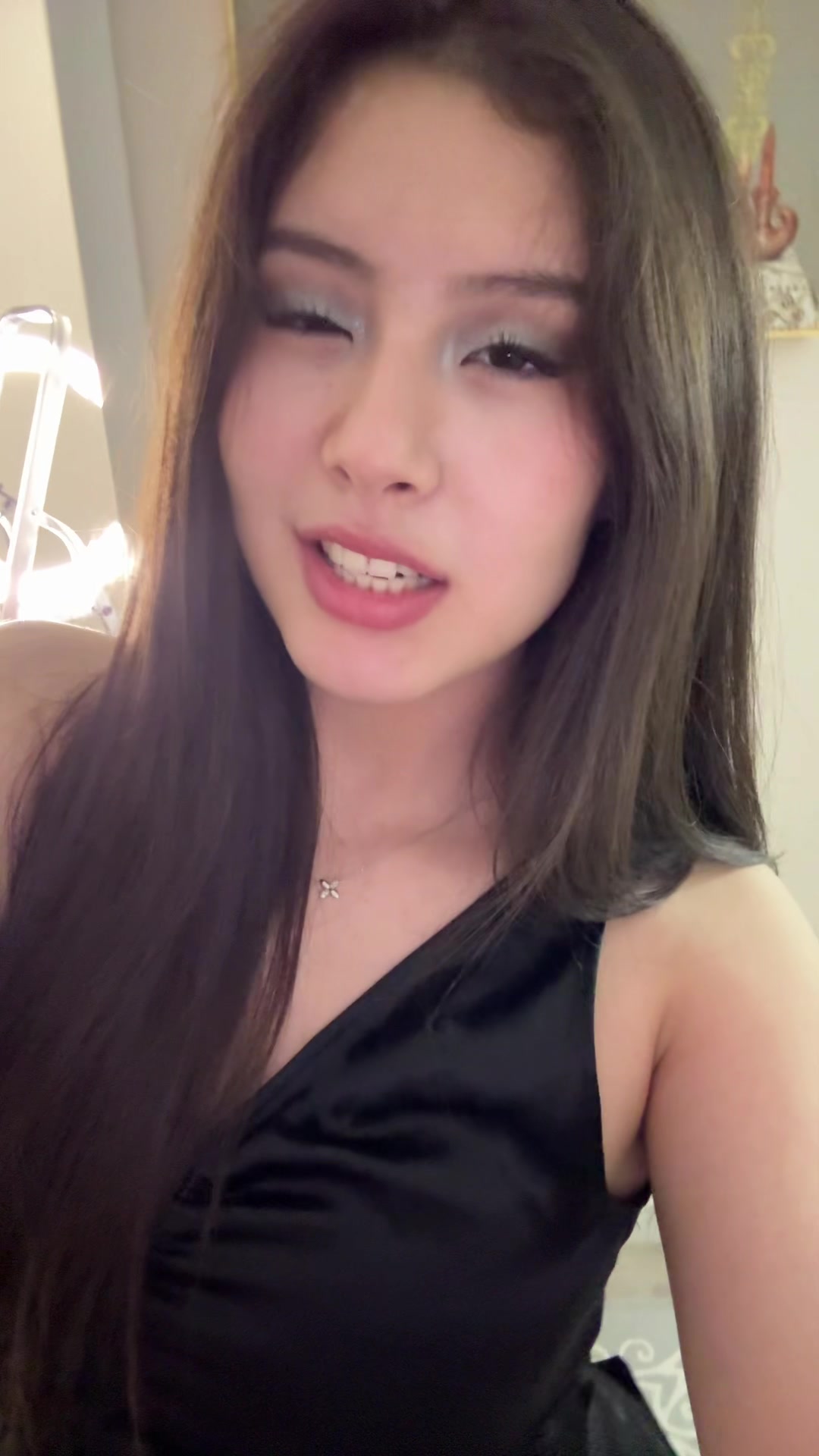 @i