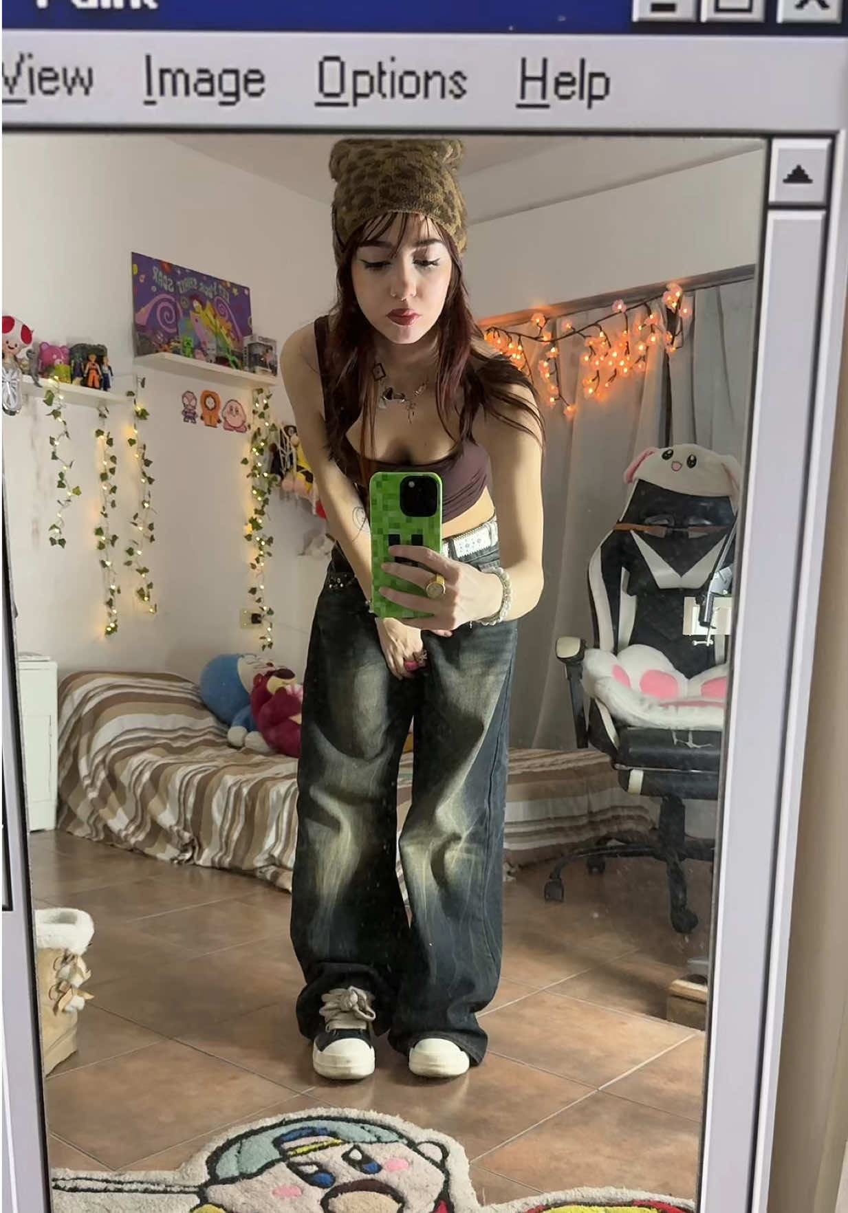 @vickyest