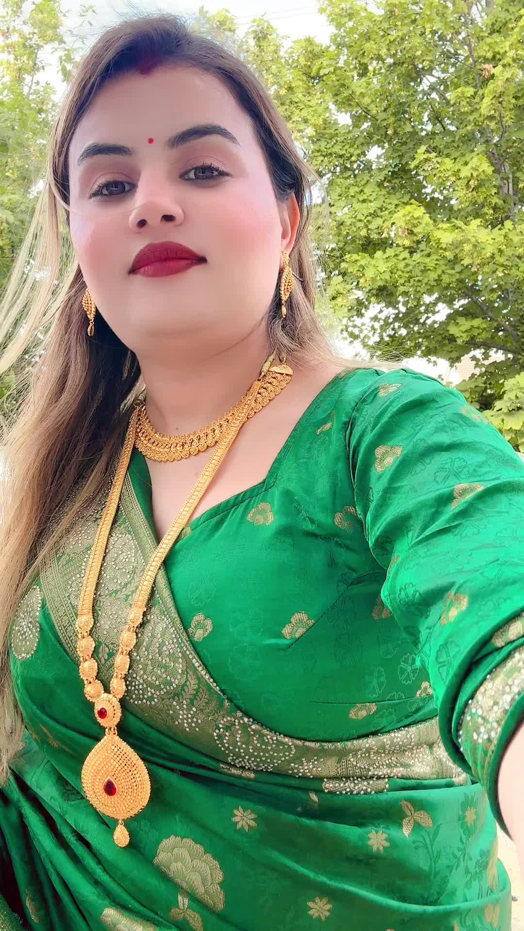 @Jharana🧿🫶