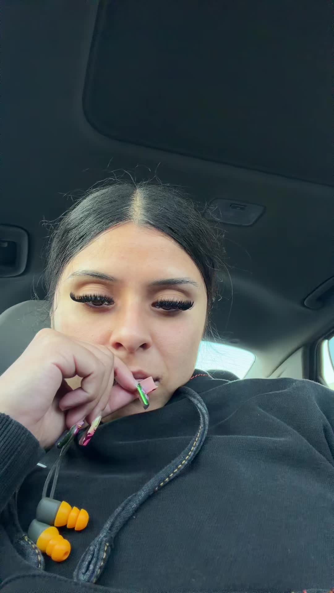 @Les 🥀🧿