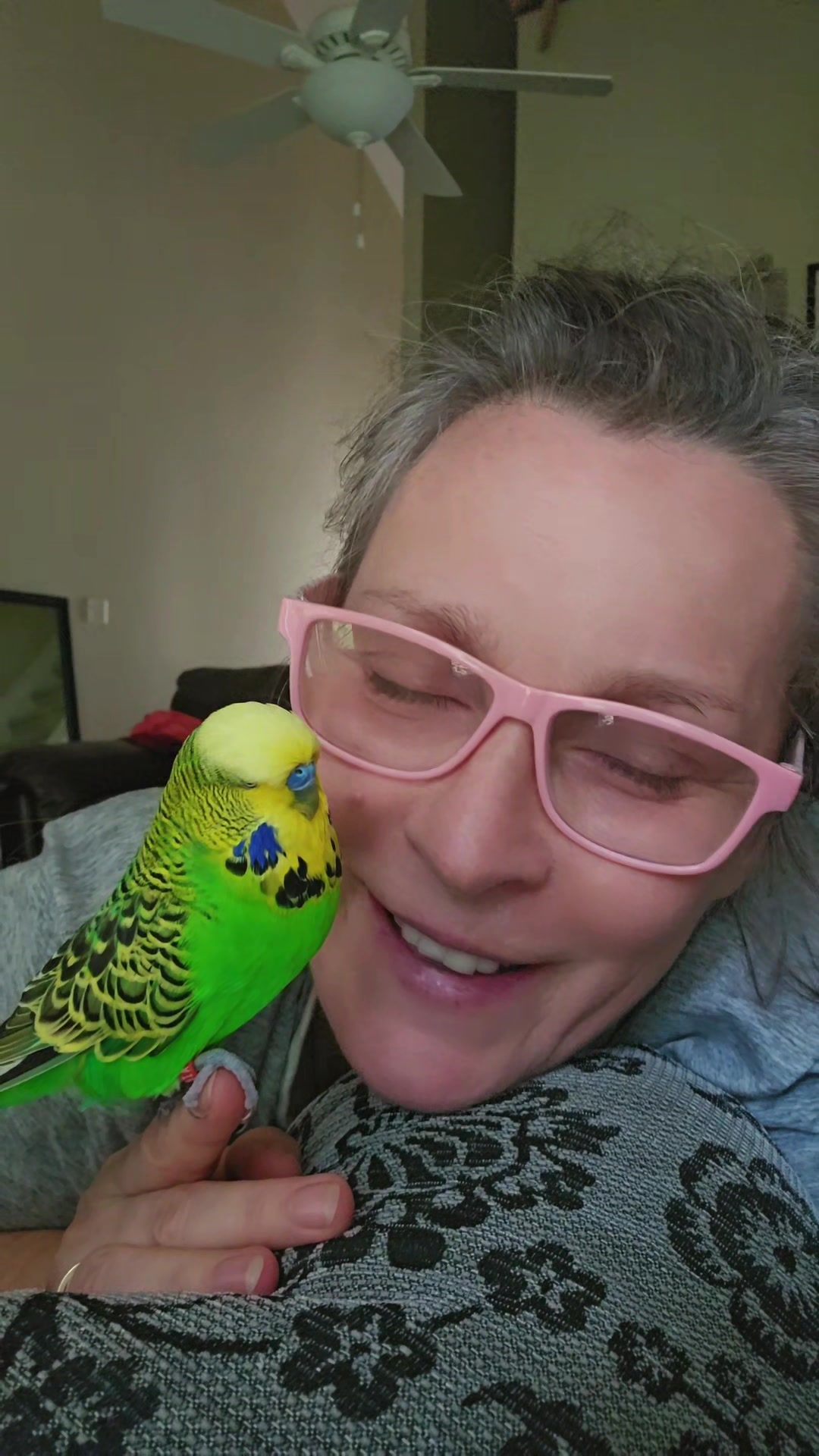@Run Slow-Mo Charlie🦜