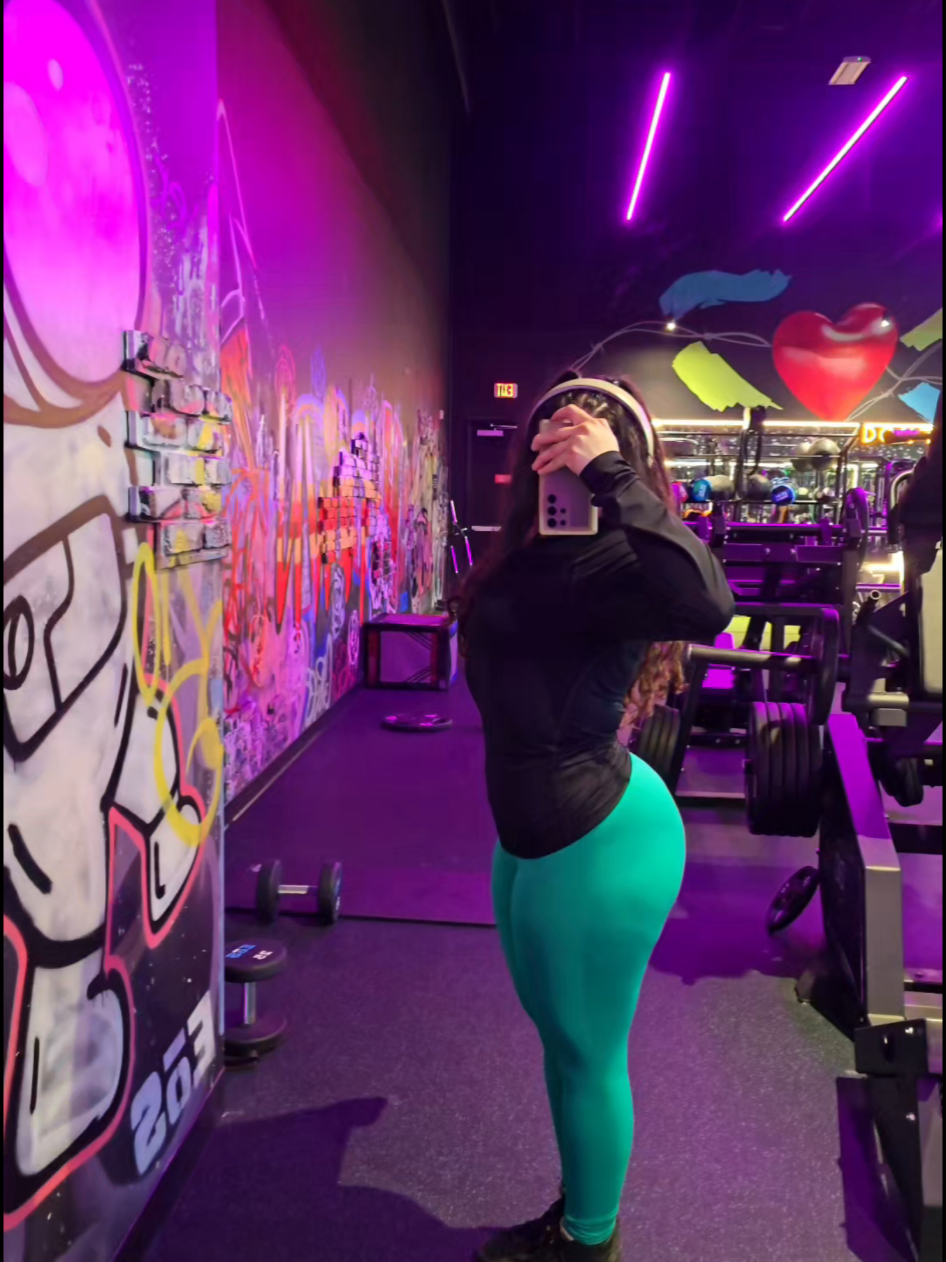 @Kathy Cantú