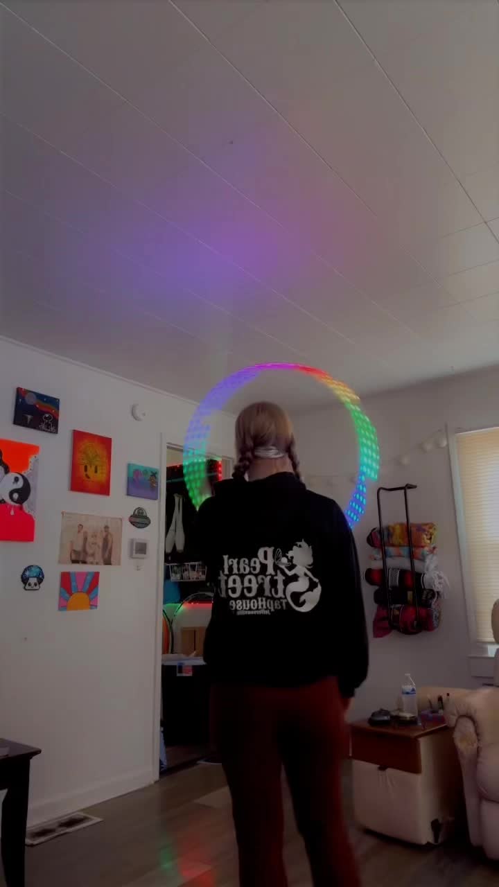@jen.hoopz