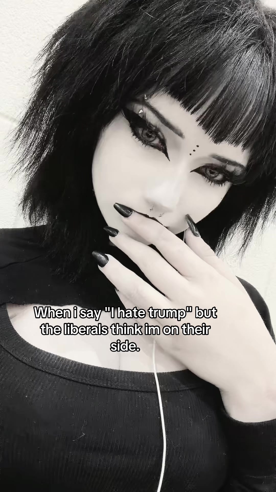 @𝔄𝔯𝔦 𝔍𝔢𝔞𝔫𝔫𝔢 🧛🏻♀️🦇