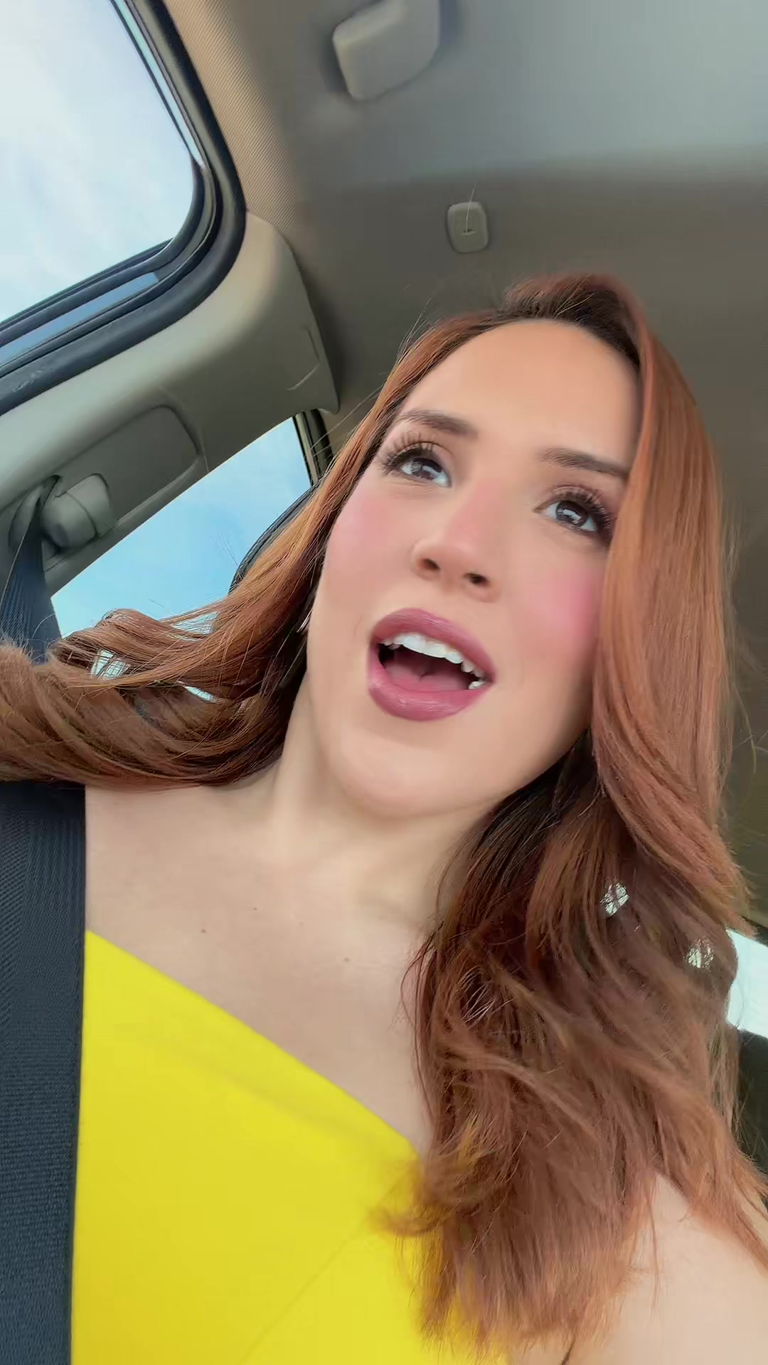@mirellaperez