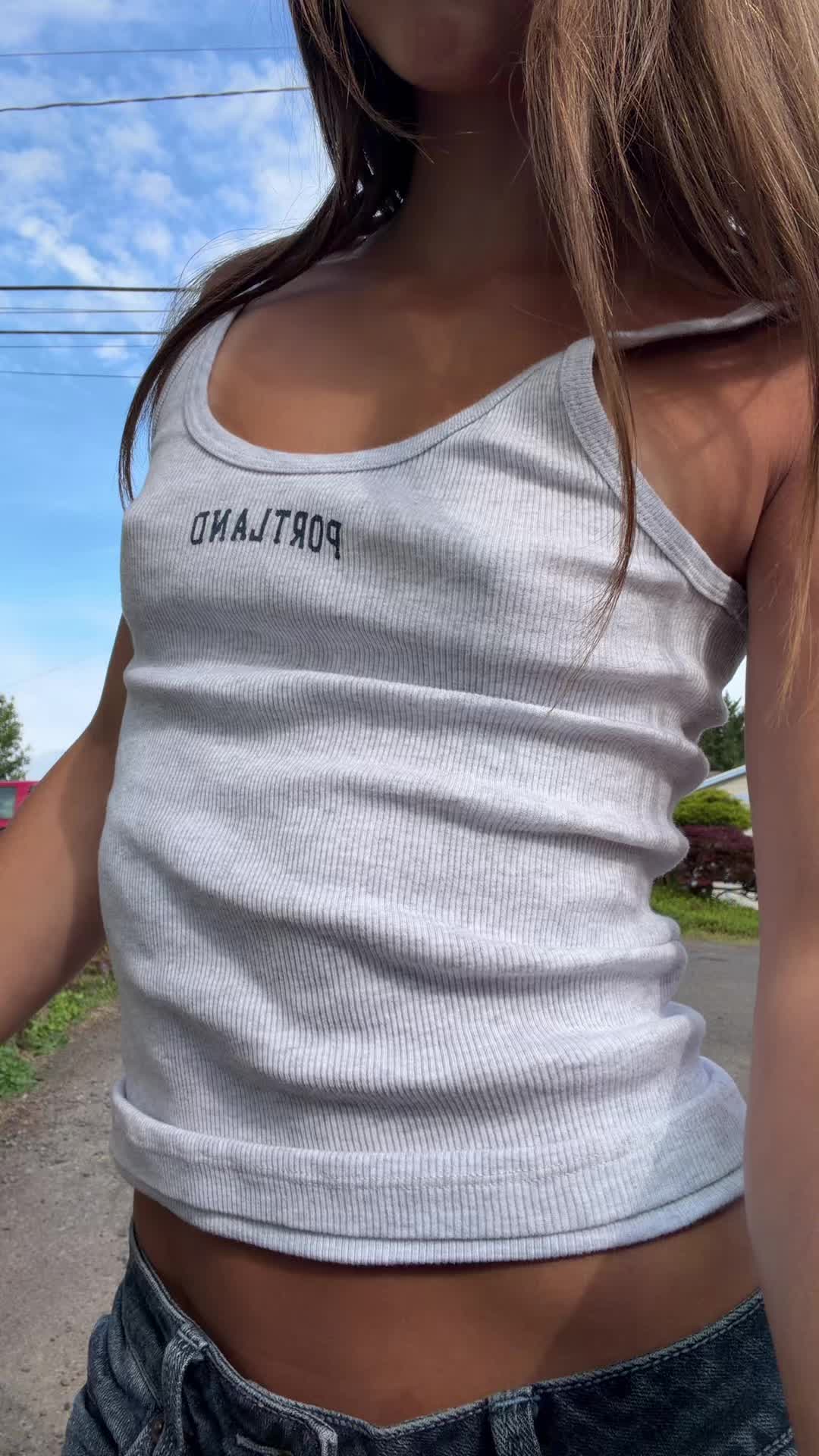 @🐊