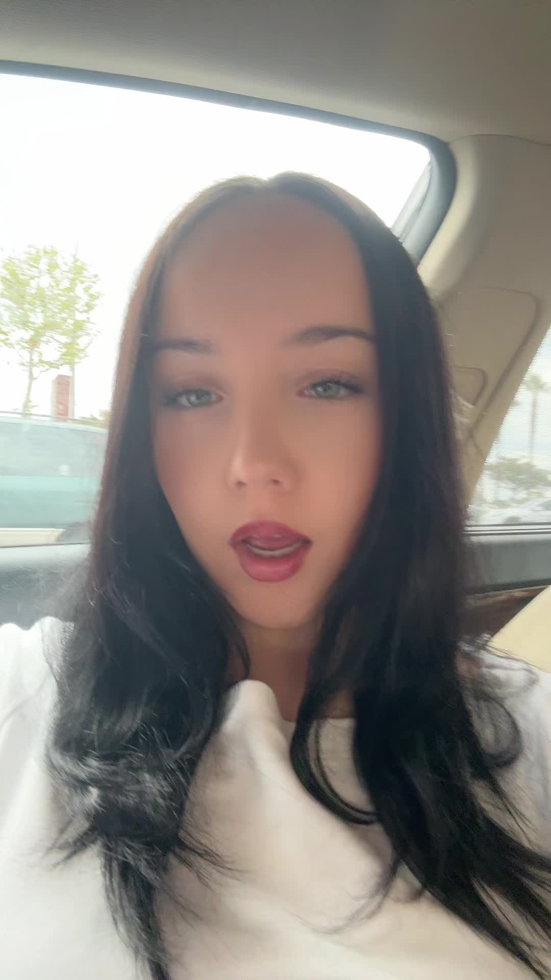 @Zoe