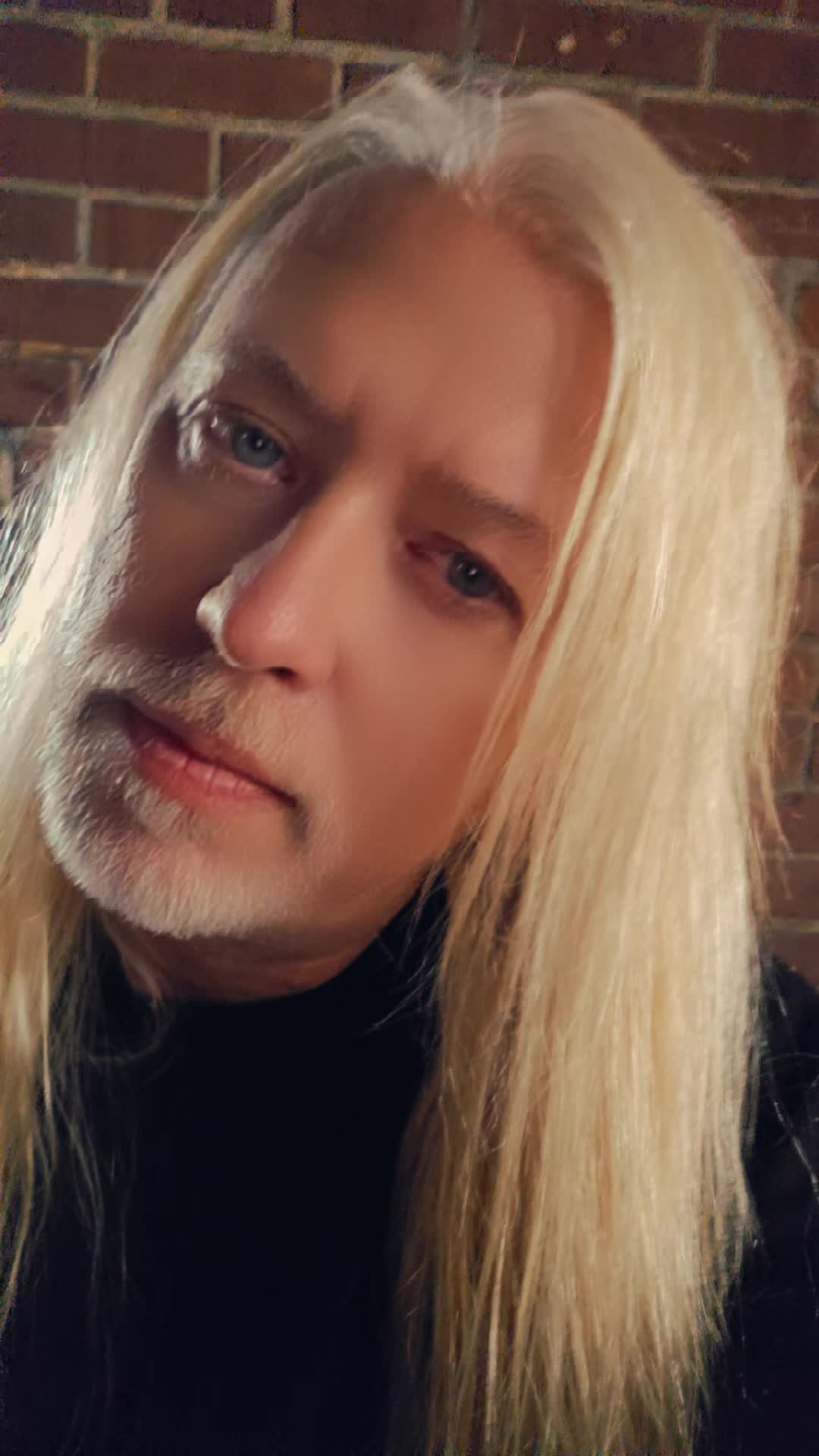 @silverfoxx442