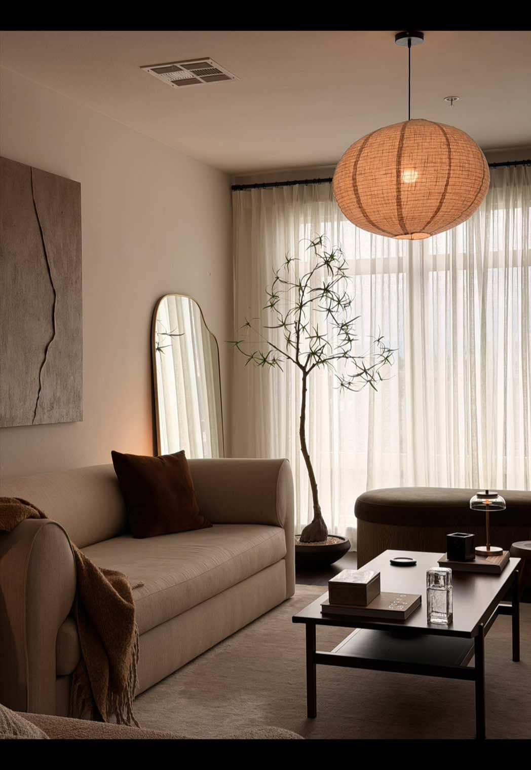 @Vandy | Neutral Home Decor