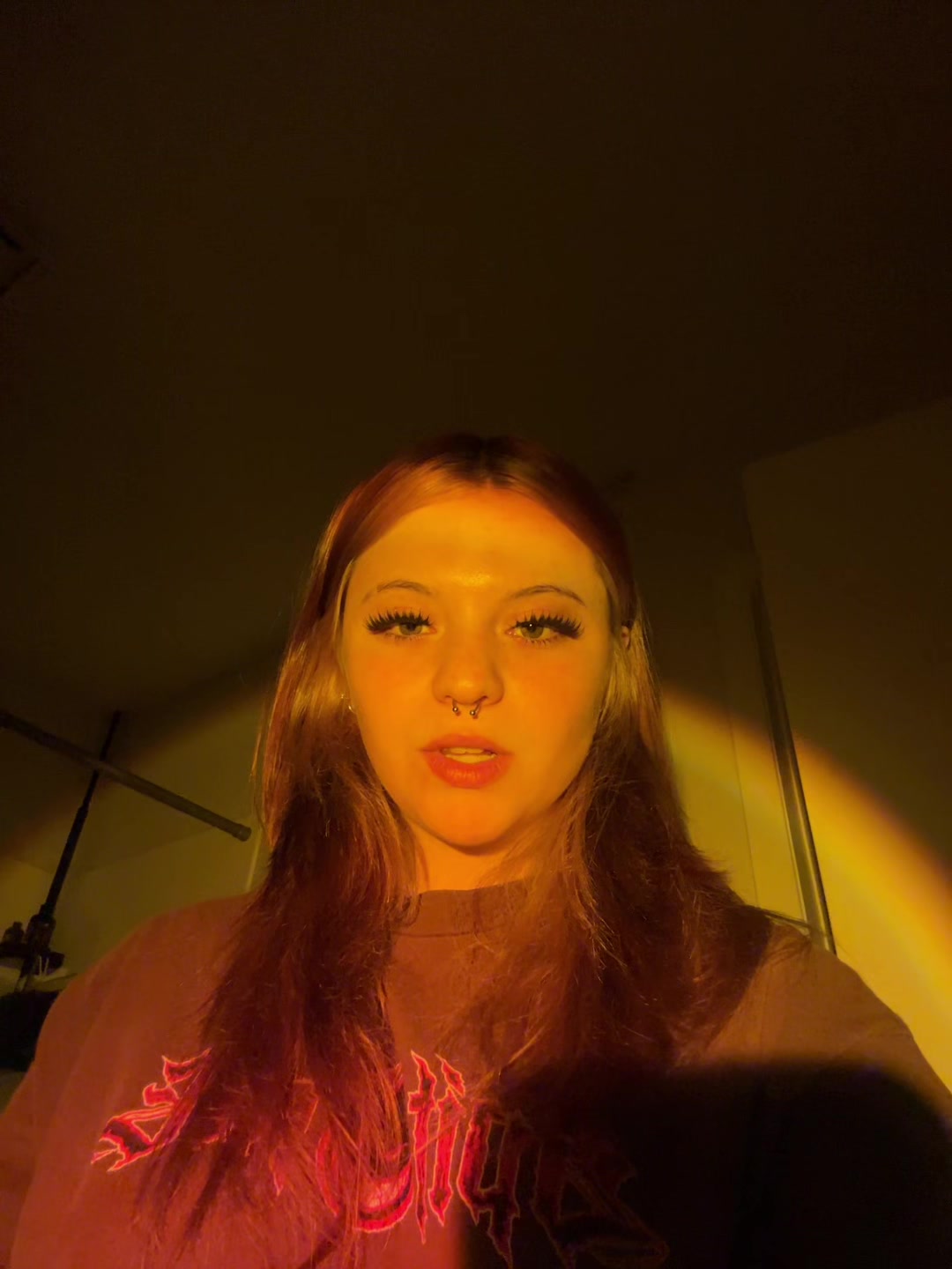 @:3
