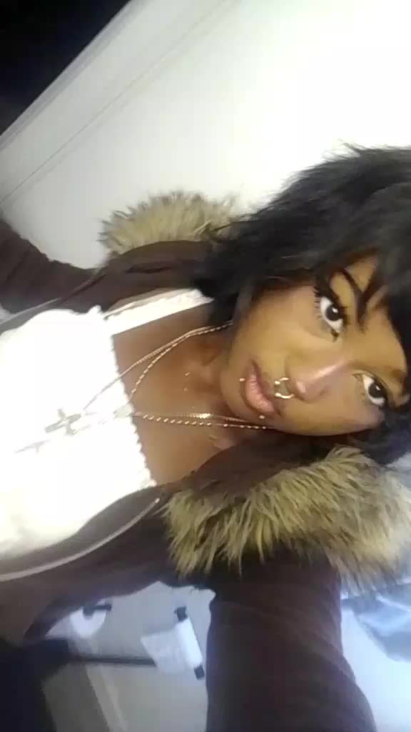 @🧁VivianVanilla🦄