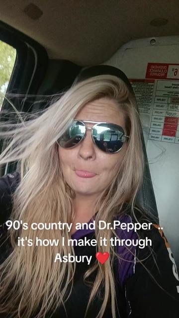 @SarahBrooke