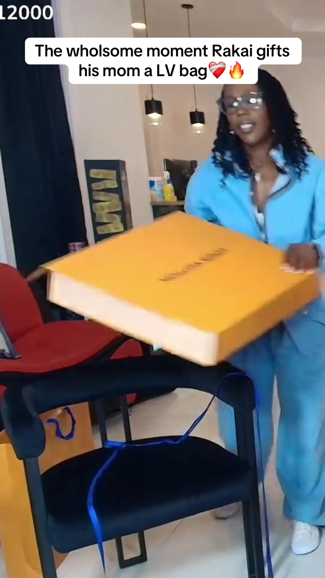 @TwitchClipsDaily