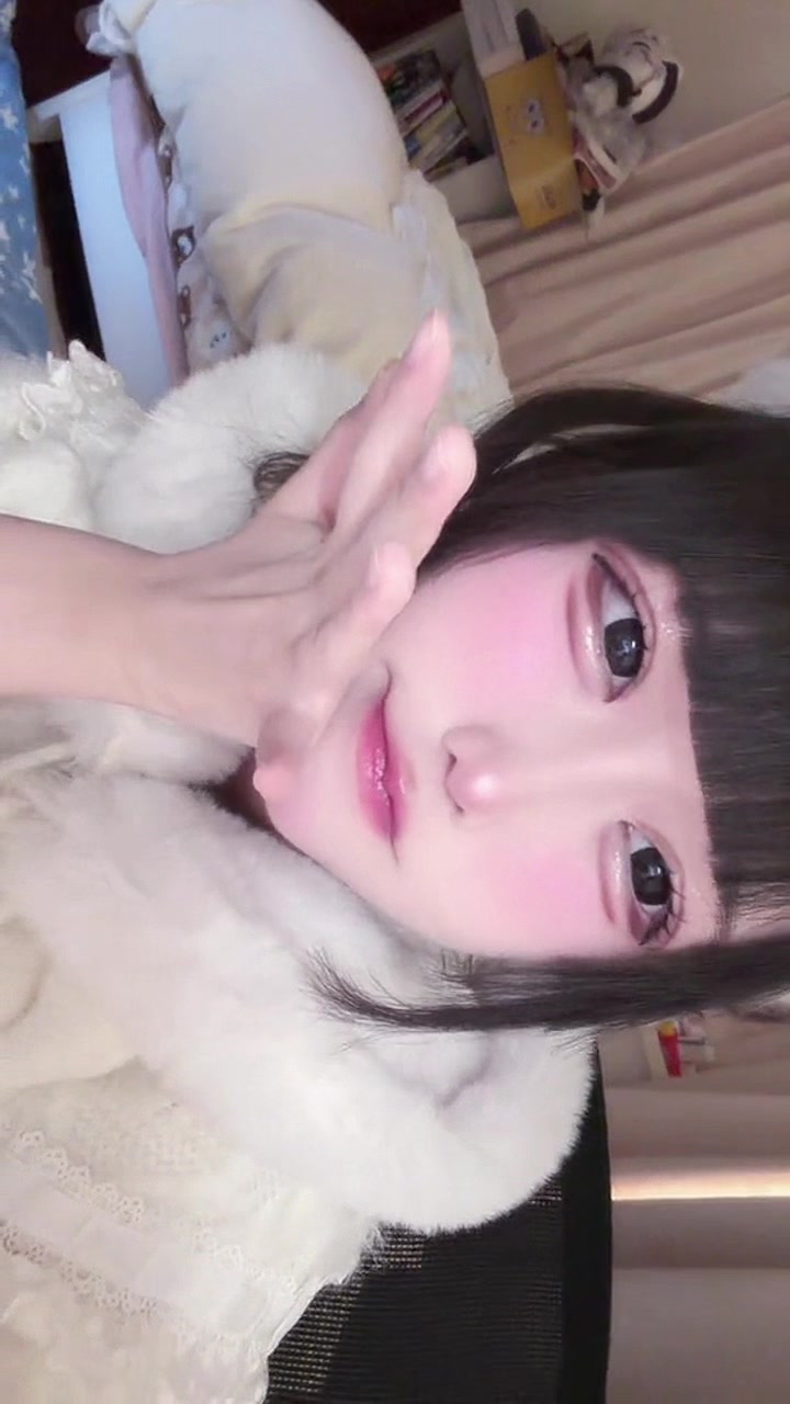 @みのん