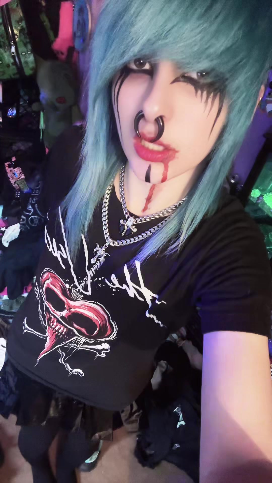 @Xx_CHARLI_CLAWS_xX