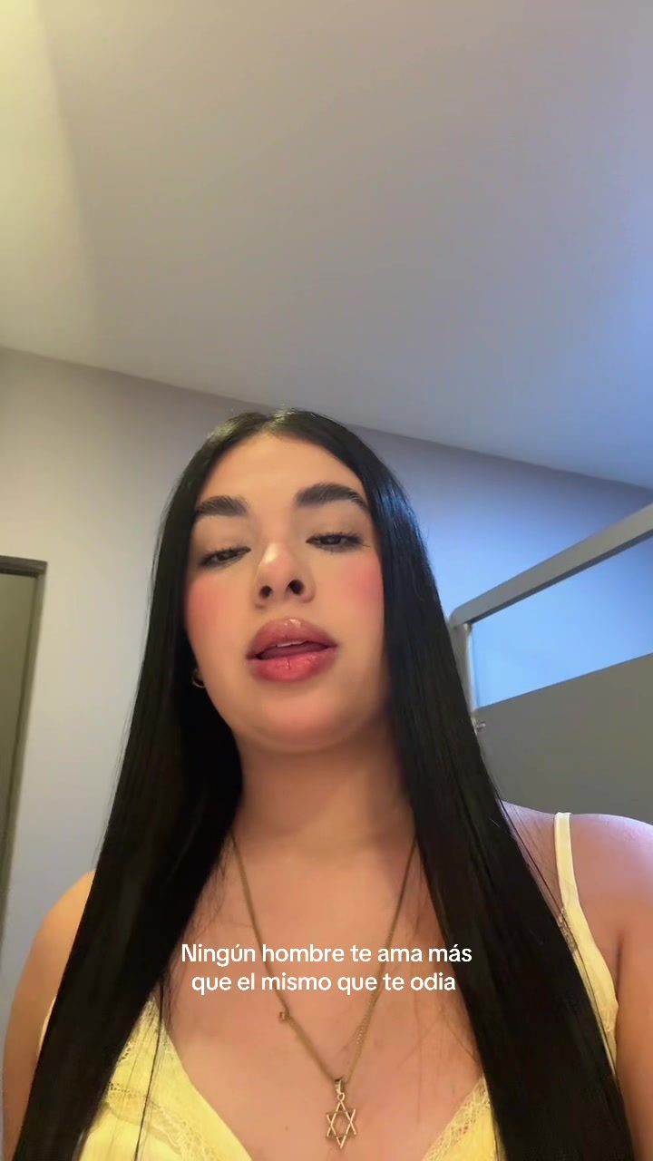 @𝙑𝙖𝙡𝙚𝙧𝙞𝙖 𝘾