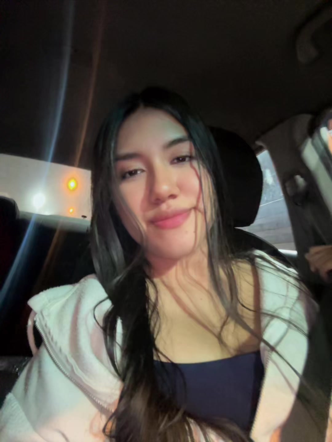 @Yohani._