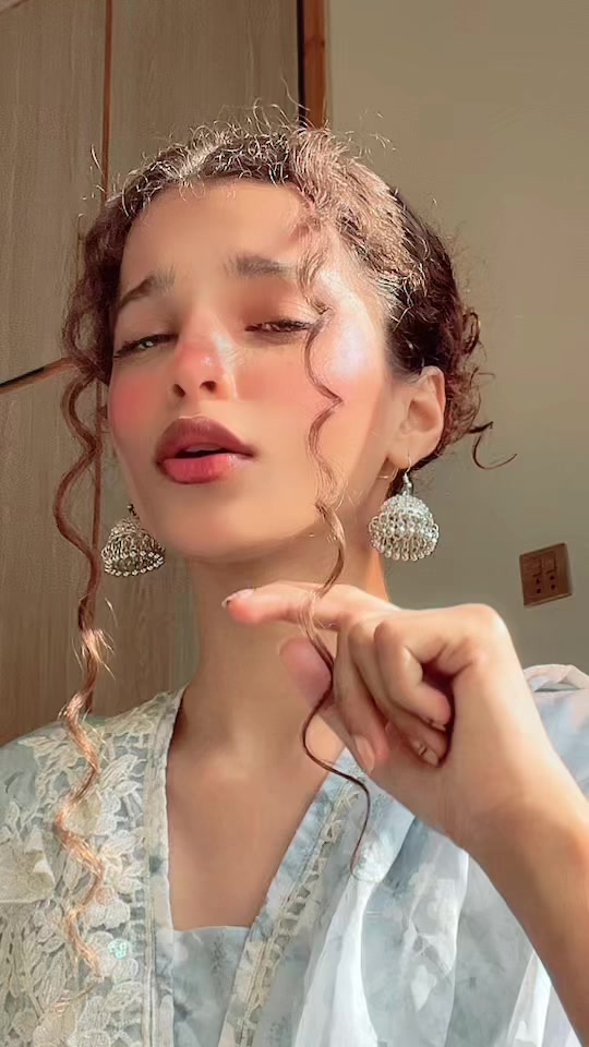 @Safa doll🗿