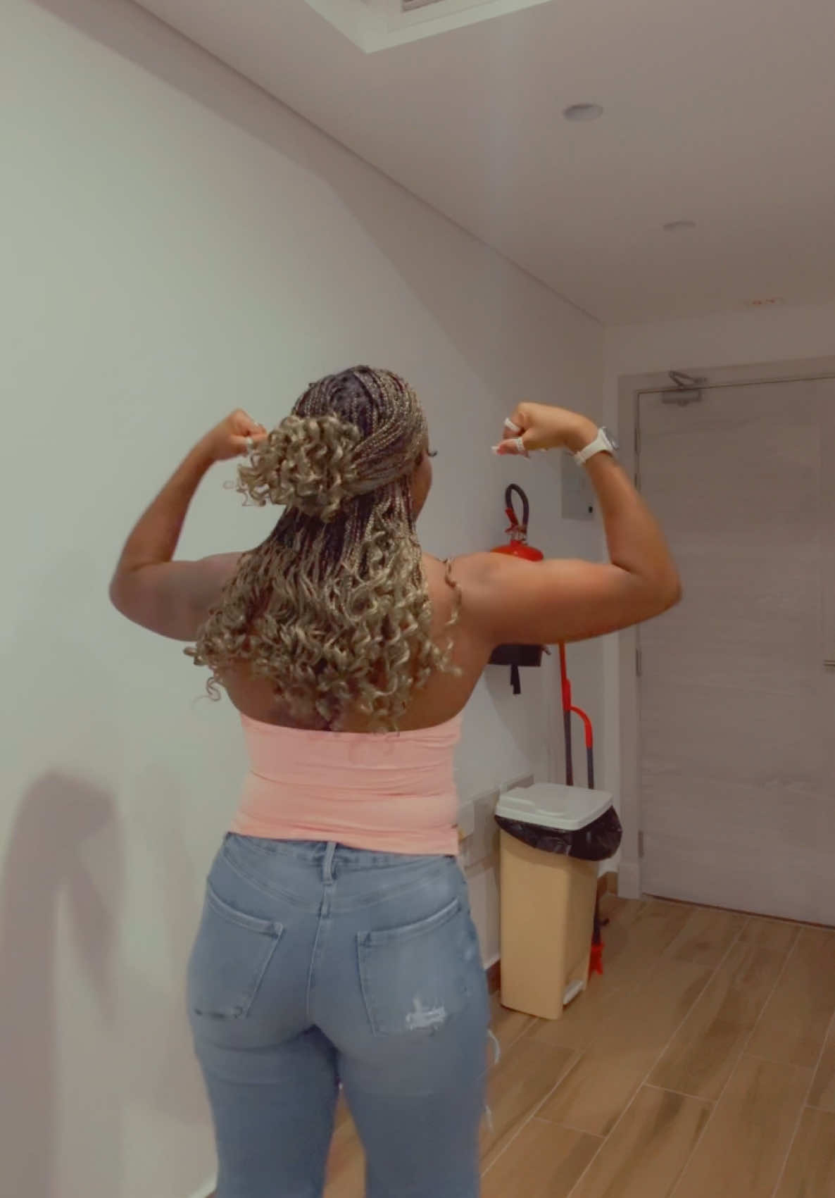 @Creestackz