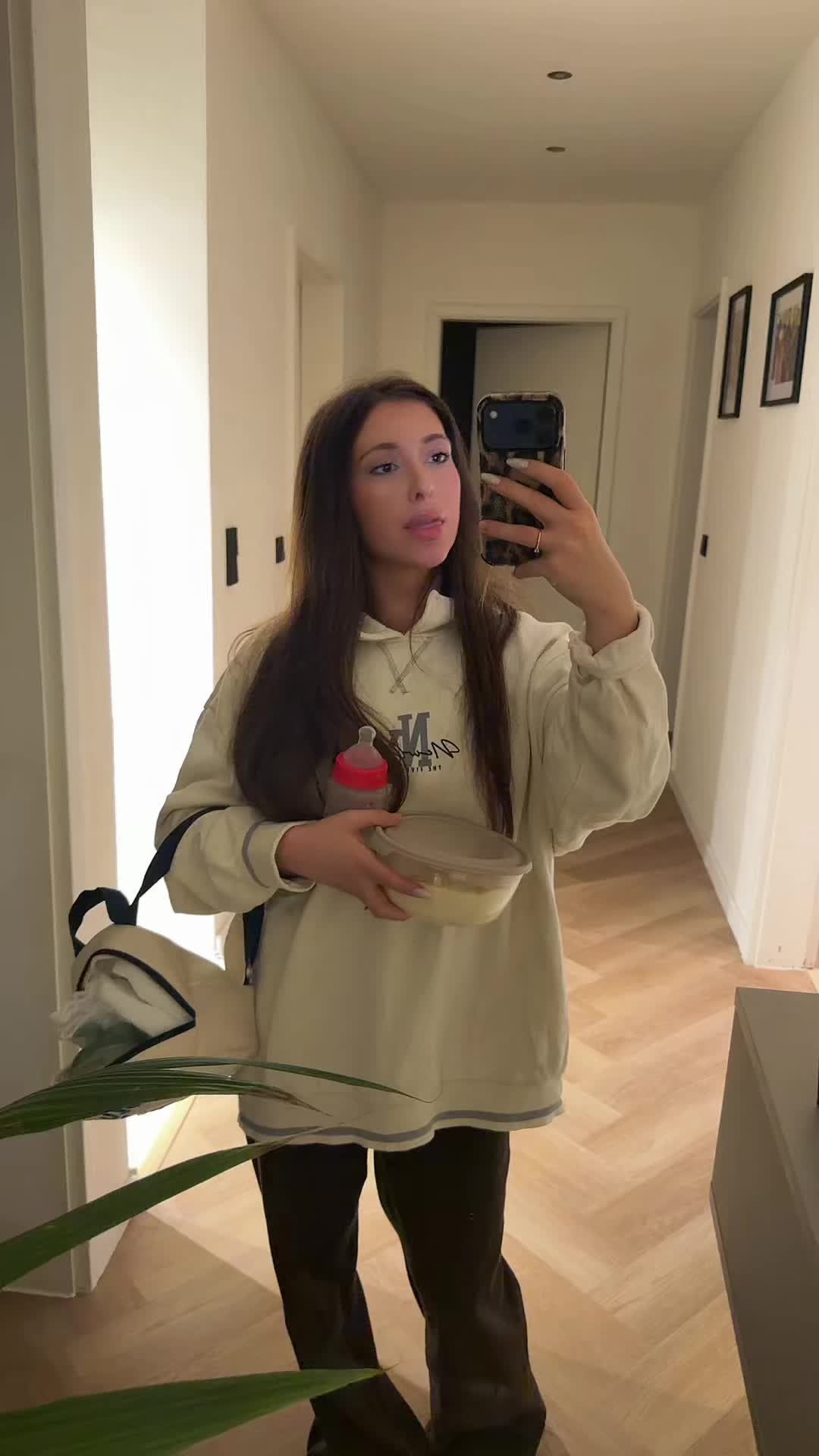 @KingaKhn🪞
