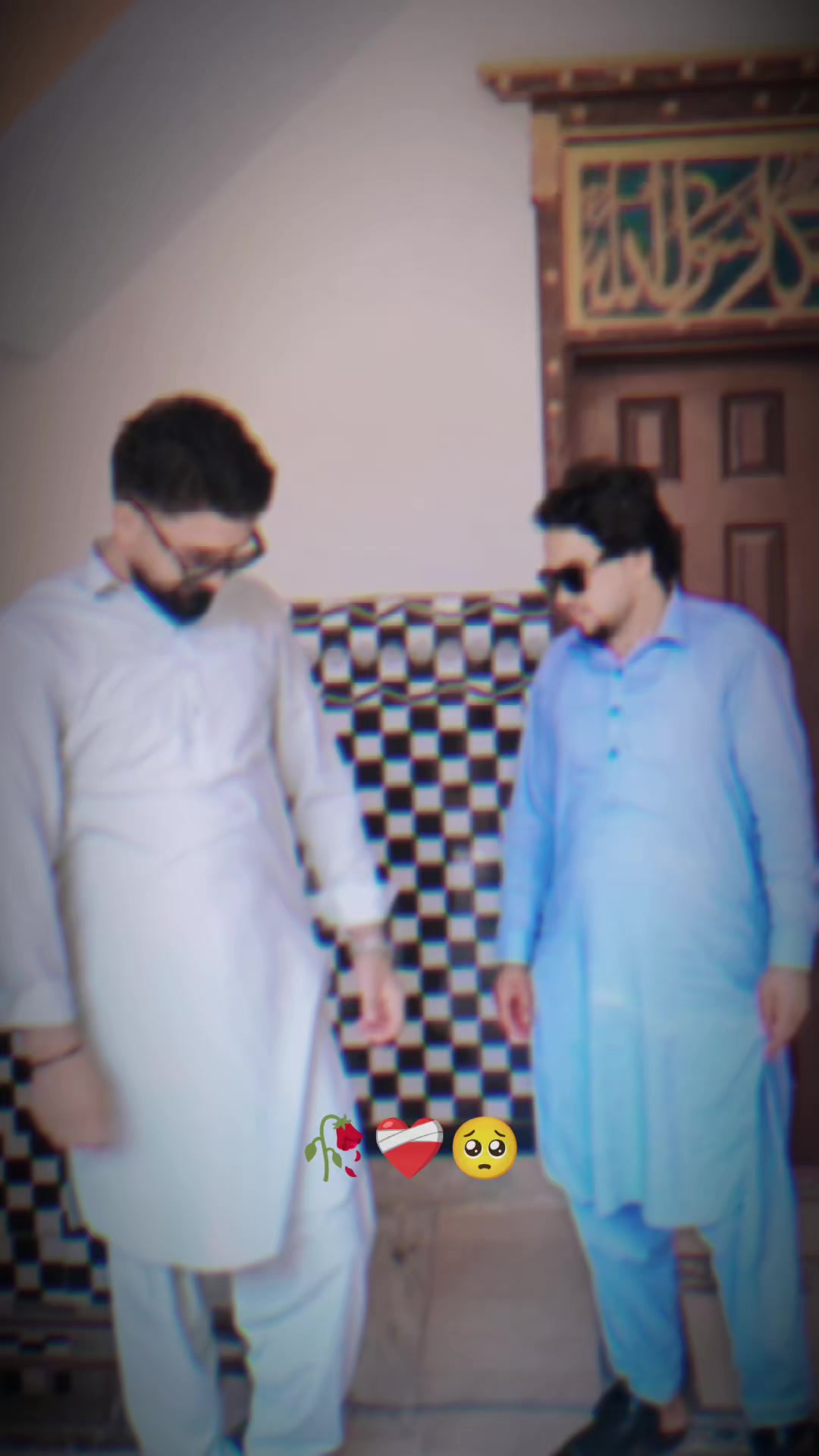 @خواجہ مشاھد رفیق