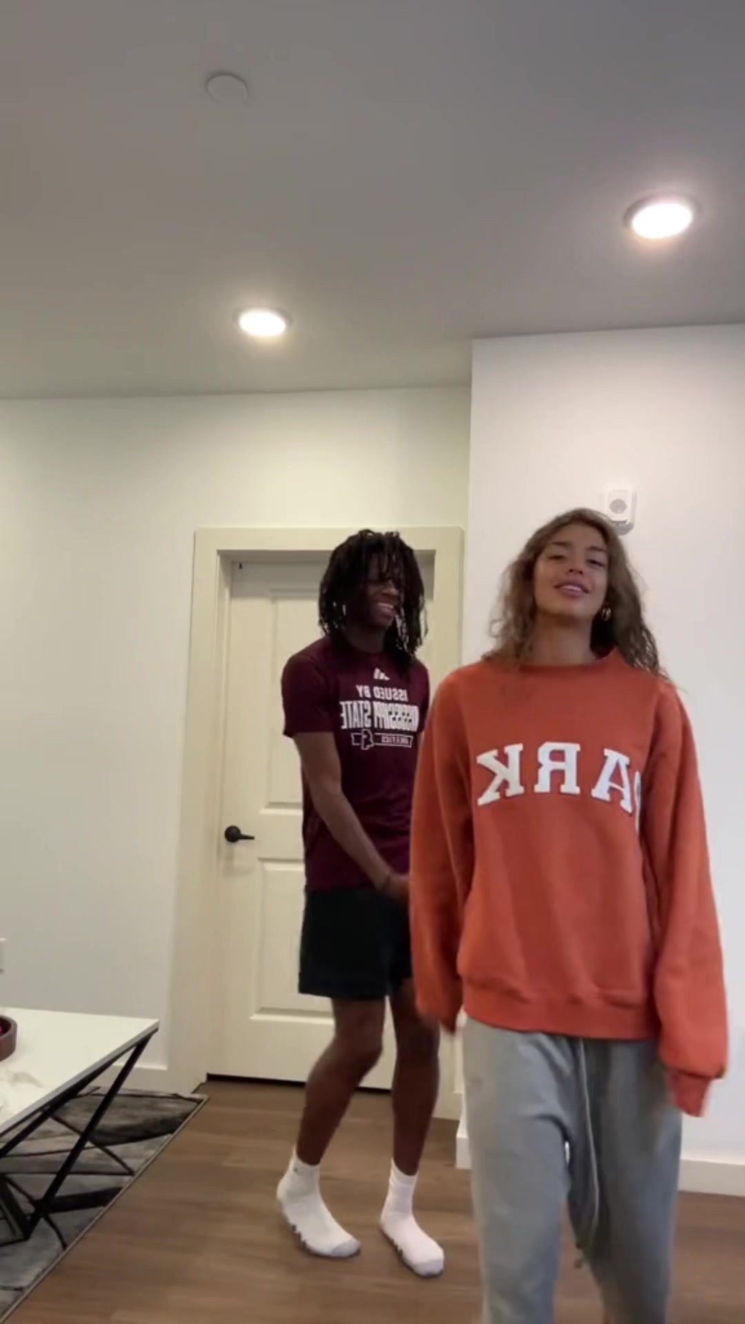 @6’6 character 🕴️