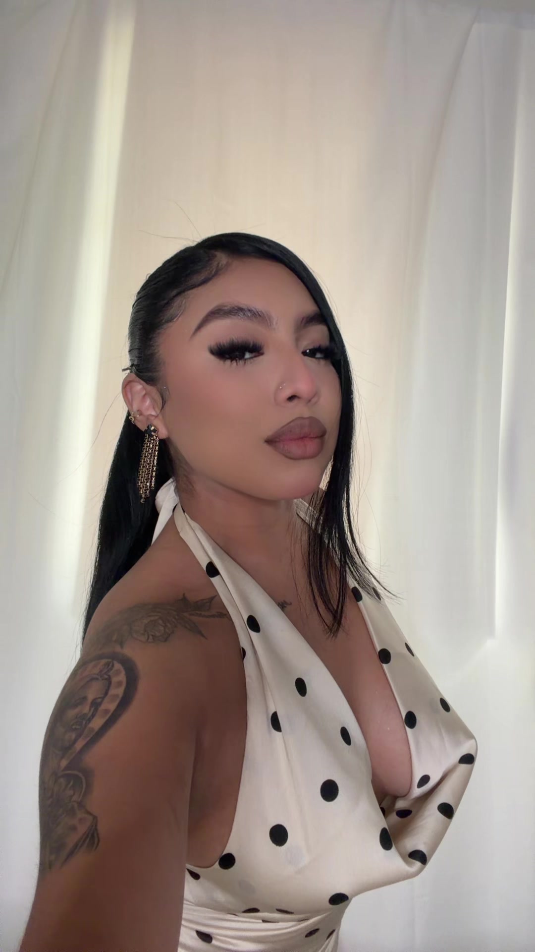 @Naye👁️🗨️