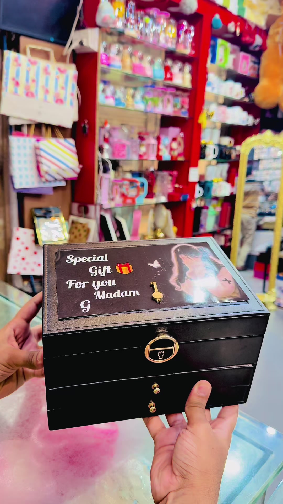 @Gift Collection 💝🎁