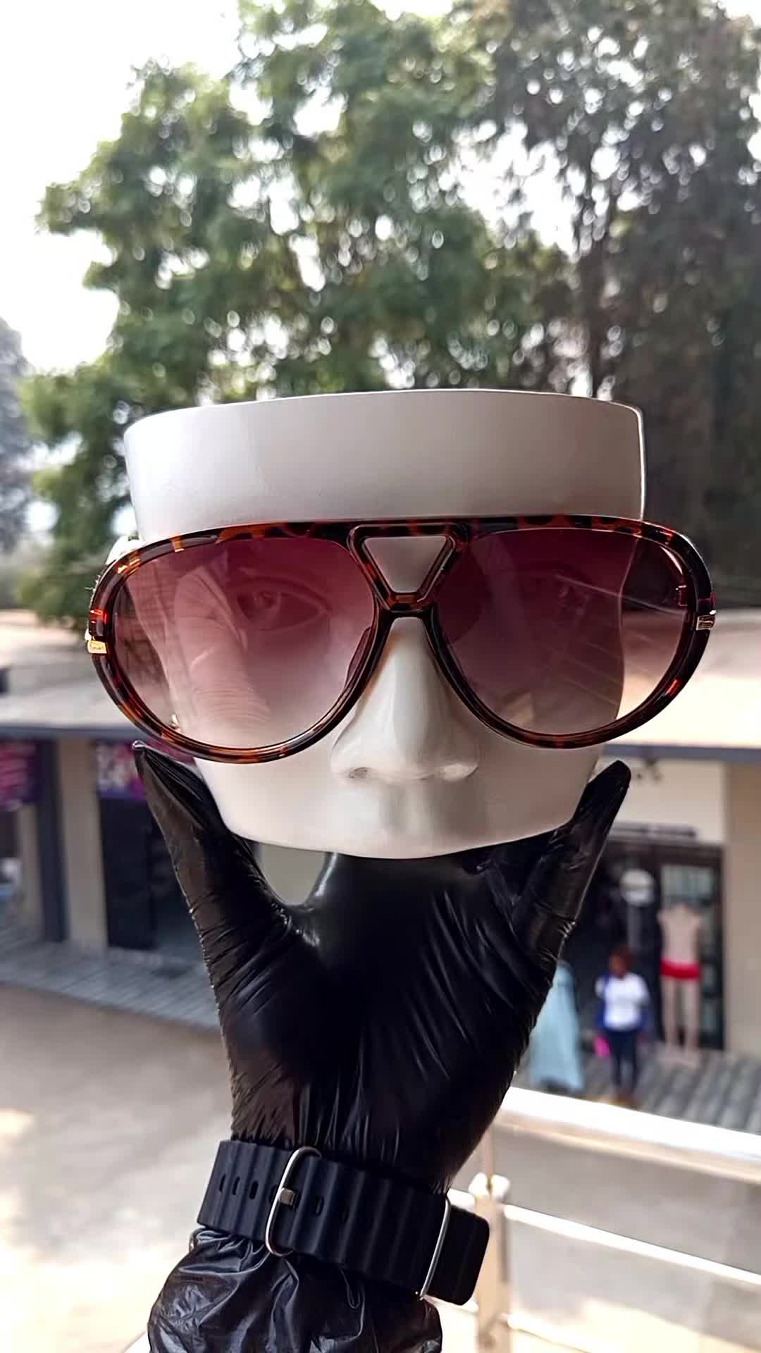 @Leirdasbliss