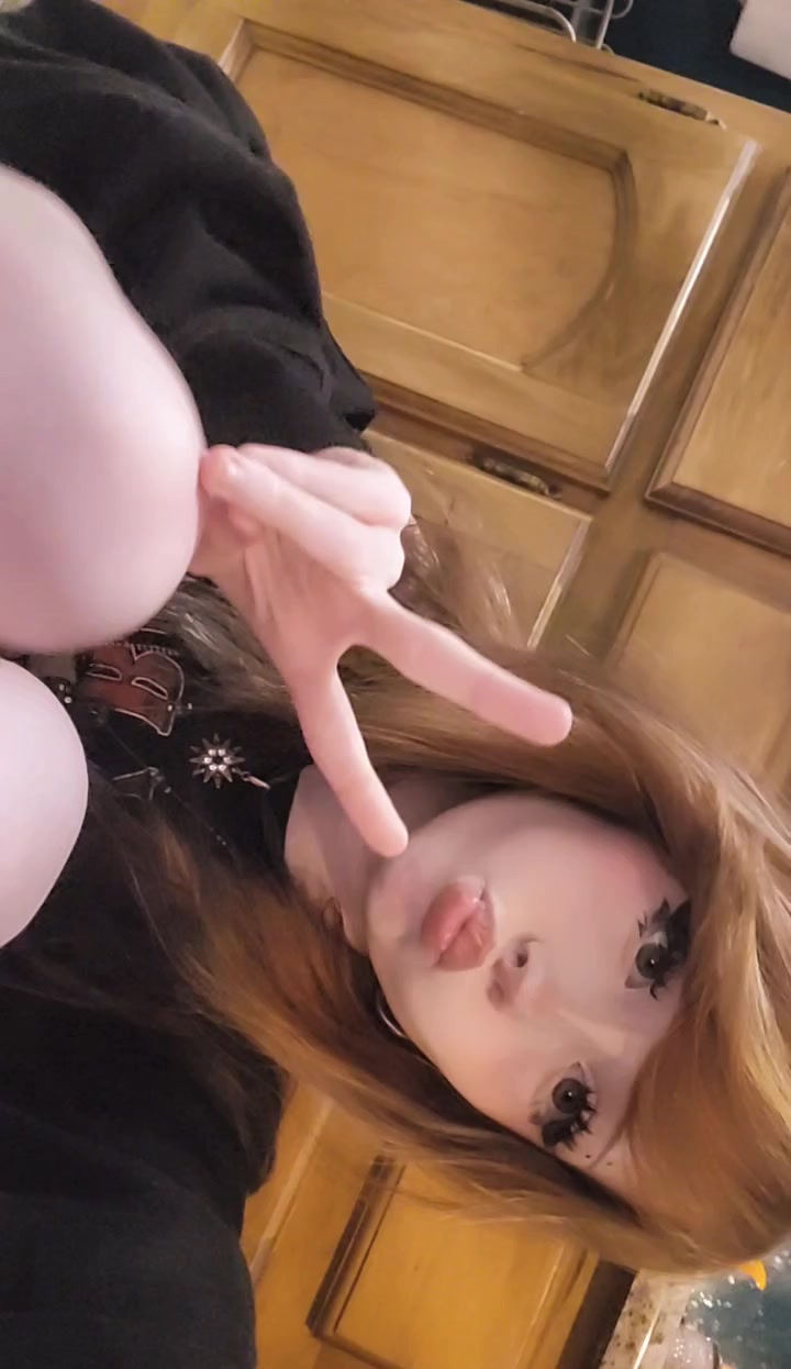 @𝒎𝒊𝒐 ☆