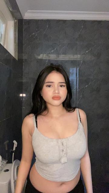 @wassuprachel 👀