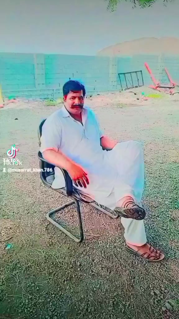 @𝙈𝒖𝒔ǟrrat-кнαη࿐1♡مسرت خان