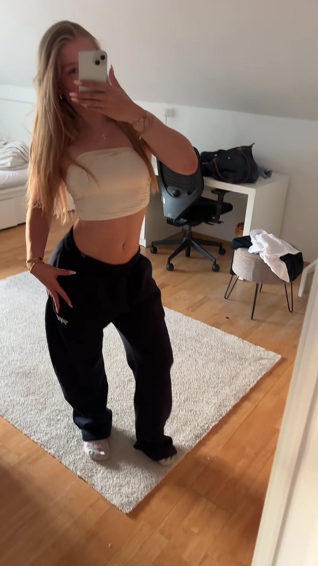 @hannahnik_10 †