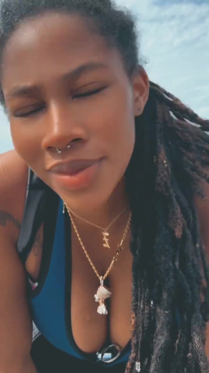 @locdupshortie