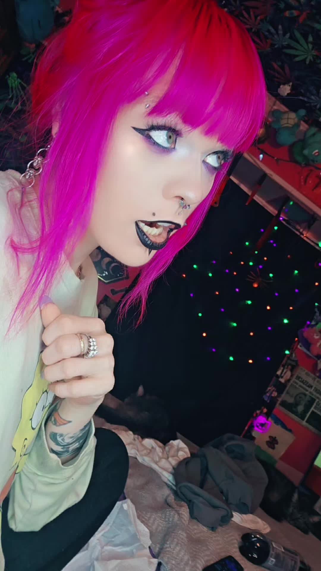 @spooky_0negative
